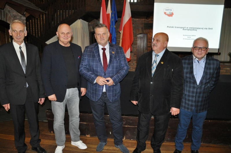 Podsumowanie konferencji: 